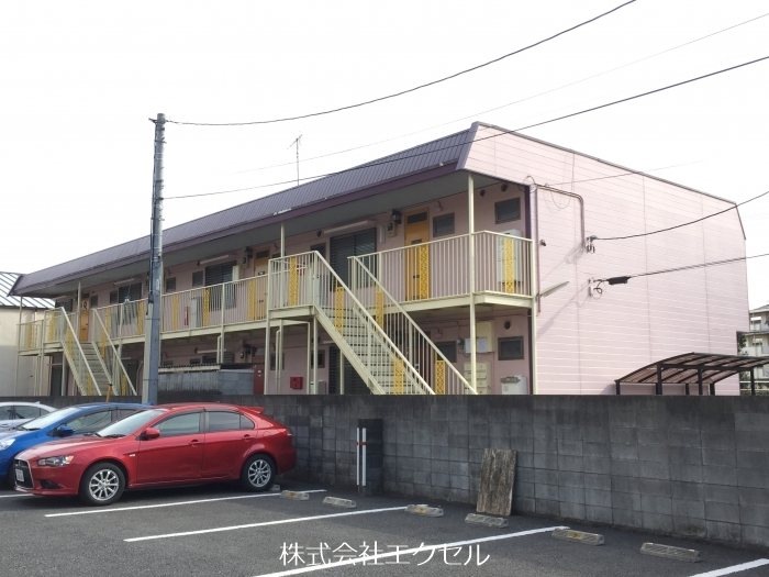 建物外観　京王線北野駅から徒歩10分です。