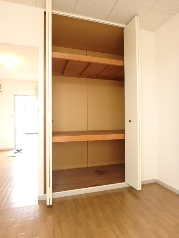 収納　図面と現状に相違がある場合には現状を優先