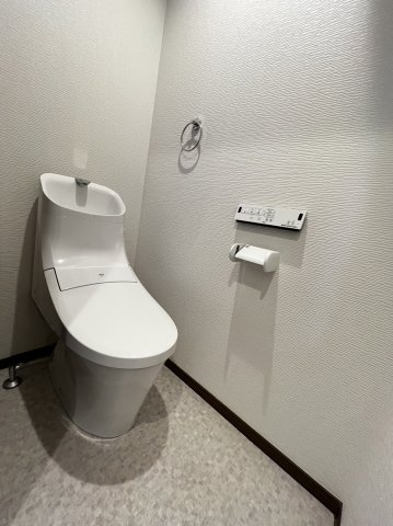 トイレ　※別部屋写真