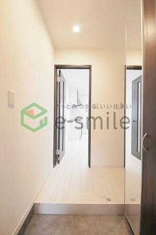 玄関　ゆったりとした玄関です