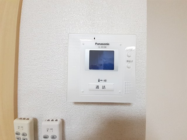 セキュリティ　カメラ付きインターホン