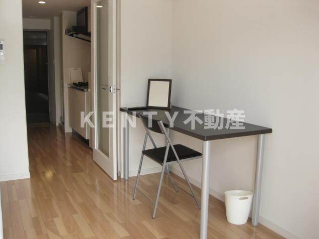 居室・リビング　ゆったり過ごせる居間です