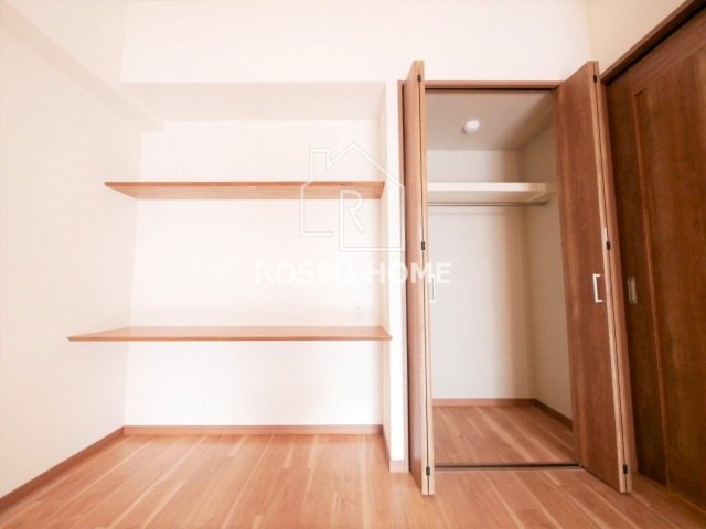 収納　同マンション別部屋：参考写真