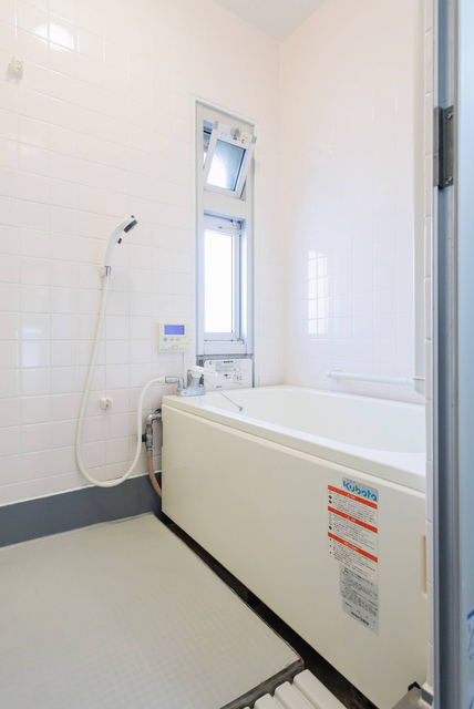 バス・シャワールーム