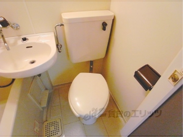 洗面設備　トイレ