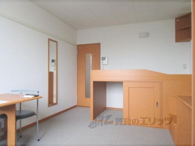 居室・リビング　洋室