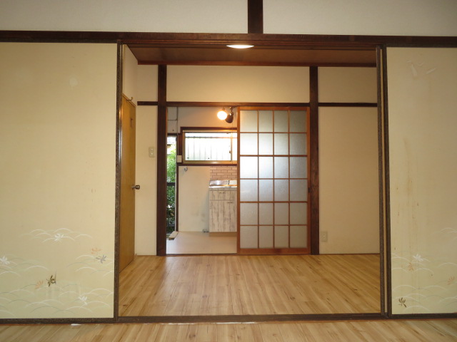 川西アパート_内装_0