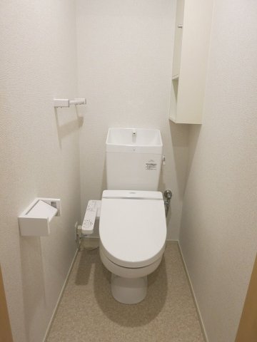 トイレ　落ち着いたトイレです