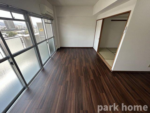 居室・リビング　居間です