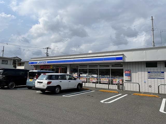 コンビニ　ローソン 高知越前町店（コンビニ）まで597m