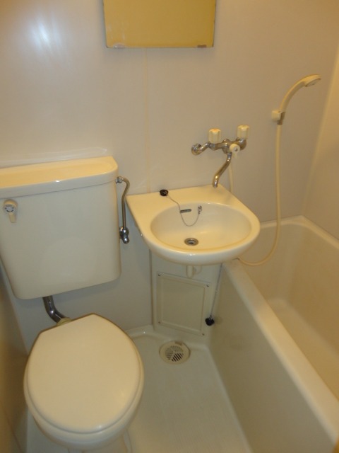 バス・シャワールーム　※別号室写真