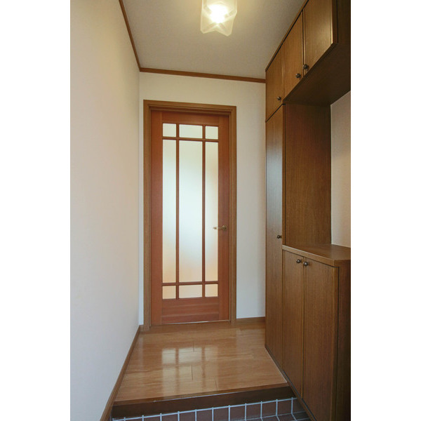 玄関　同じ間取りのお部屋