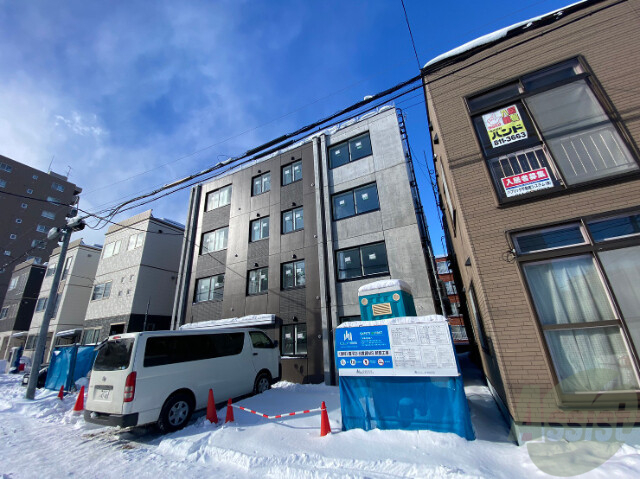 建物外観　札幌市豊平区豊平２条「ＬＩＧＡＲＥ　ＴＯＹＯＨＩＲＡ」