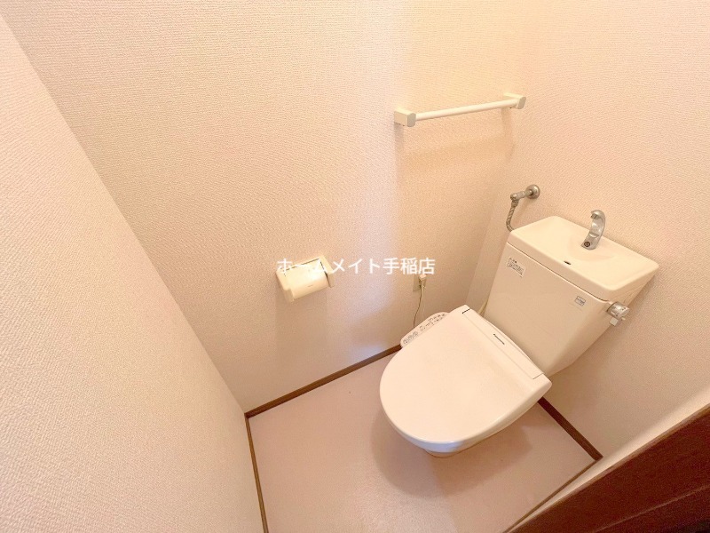 トイレ　ウォシュレット付き♪