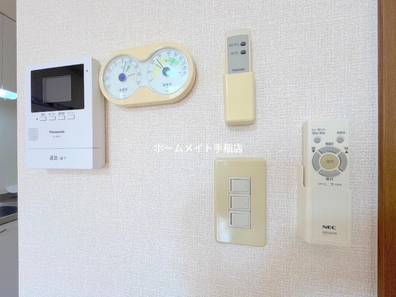 セキュリティ　モニター付きインターホン♪