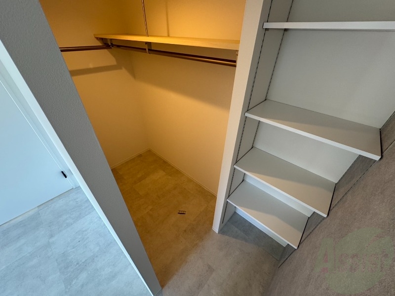 収納　こちらは収納です。物をしまう事ができますね！