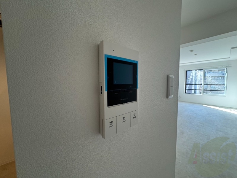 セキュリティ　ＴＶモニター付インターホンです。来客者の顔が見えるので安心！