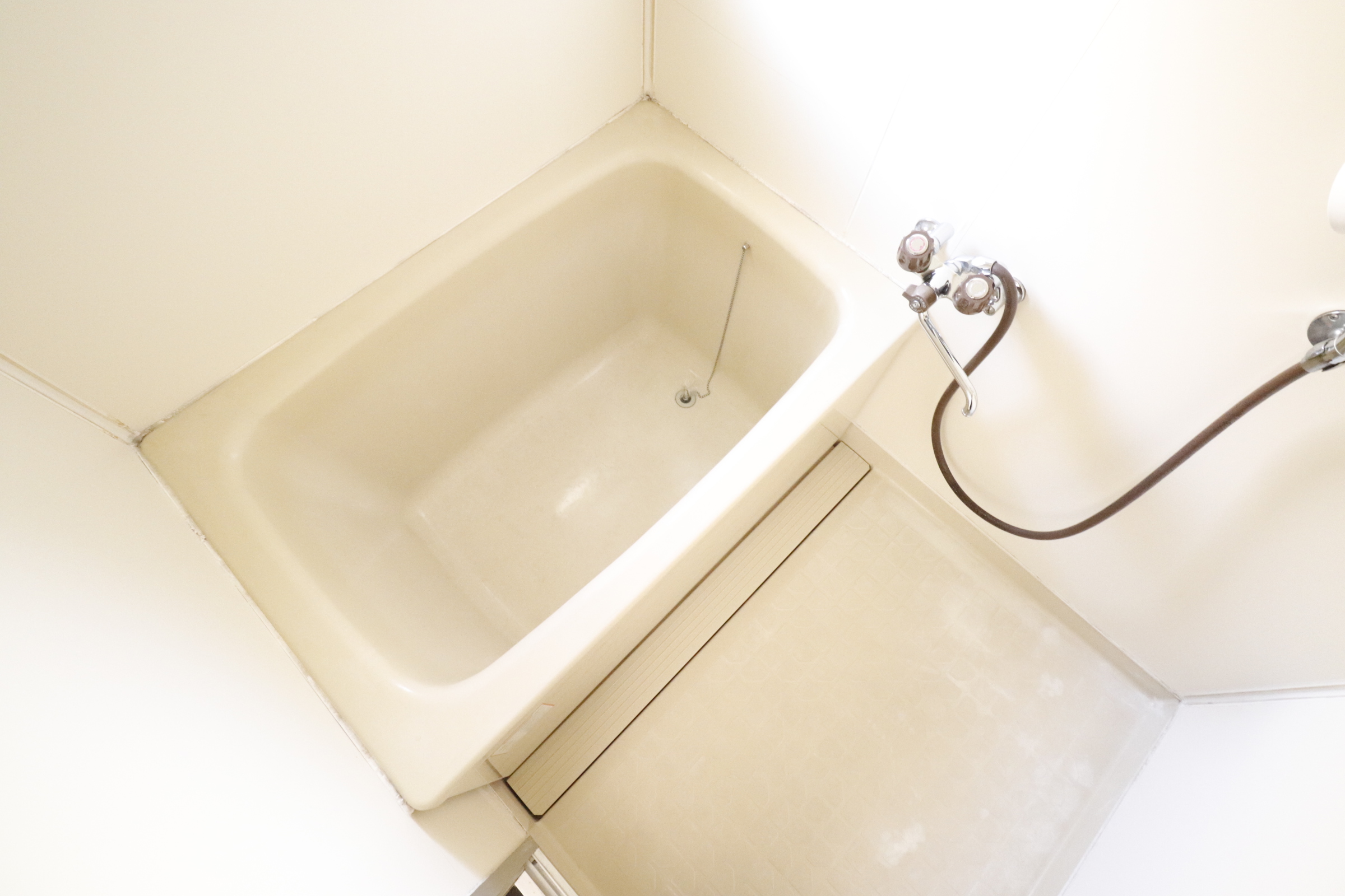 バス・シャワールーム　バスルームです♪