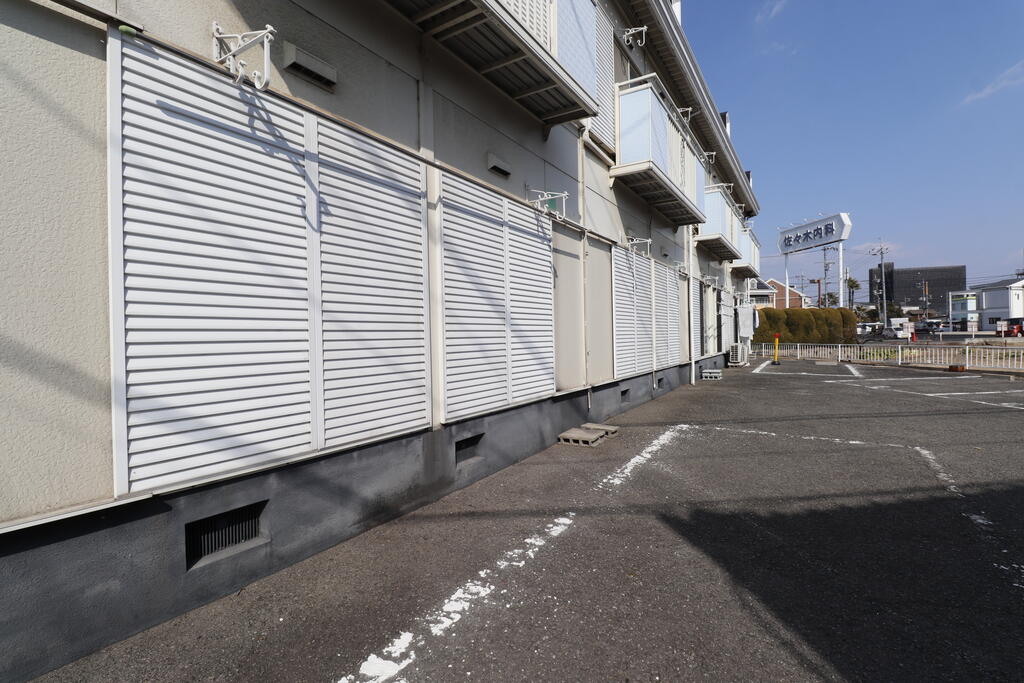 バルコニー　駐車場兼バルコニーです♪