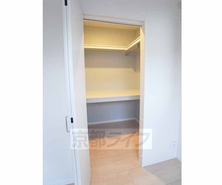 収納　大容量のウォークインクローゼットです。