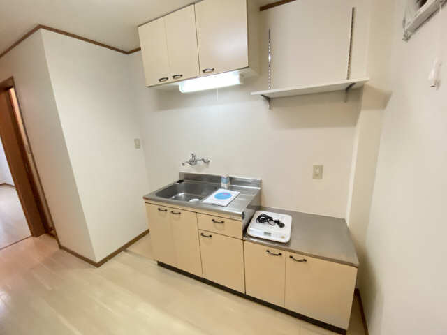 キッチン　IHクッキングヒーター付き（1口）