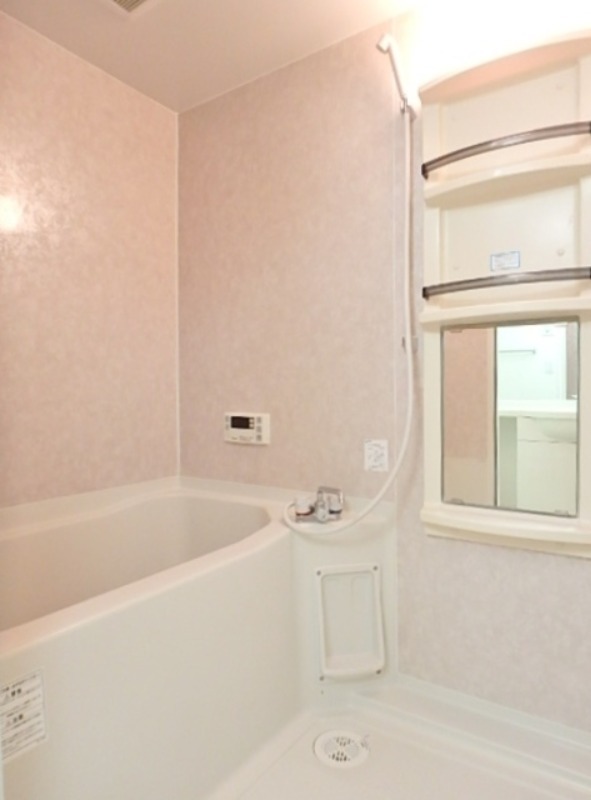 バス・シャワールーム　図面と現状に相違がある場合には現状を優先