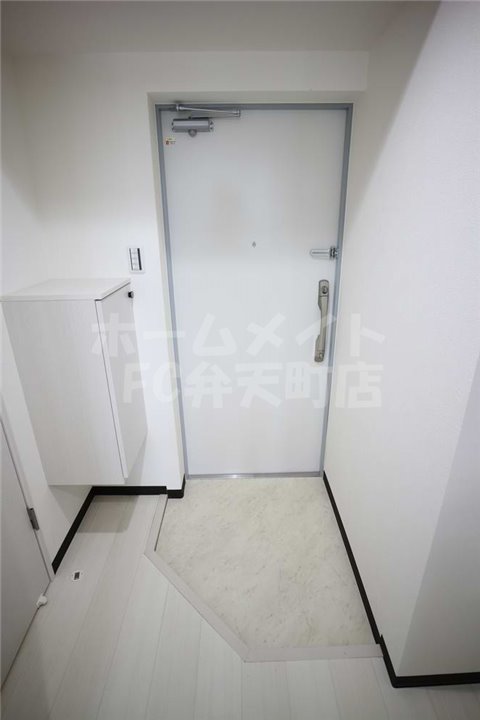 玄関　明るい玄関です