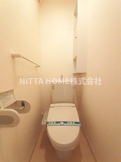 トイレ　もちろん、ウォシュレット付き◎