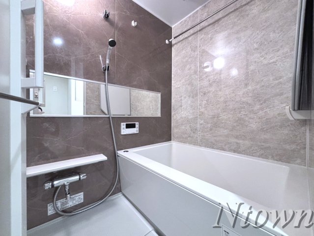 バス・シャワールーム　お風呂です