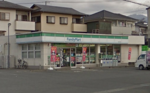 コンビニ　ファミリーマート富士見台店（コンビニ）まで1547m
