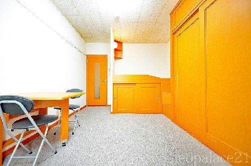 居室・リビング　家具家電付き