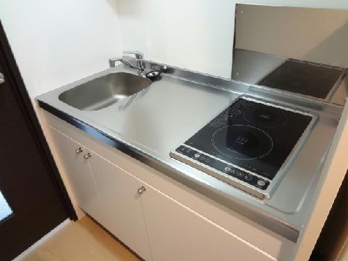 キッチン　安心安全の電気コンロ！