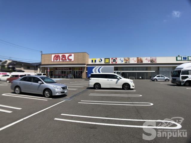 その他　ドラッグストアｍａｃ久万ノ台店（その他）まで896m