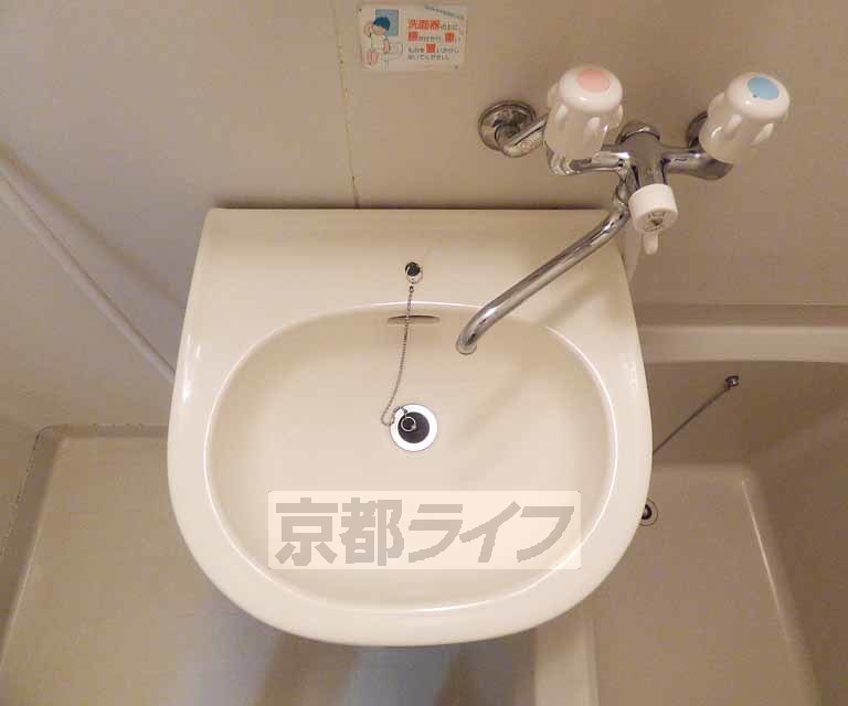 洗面設備　洗面台です。