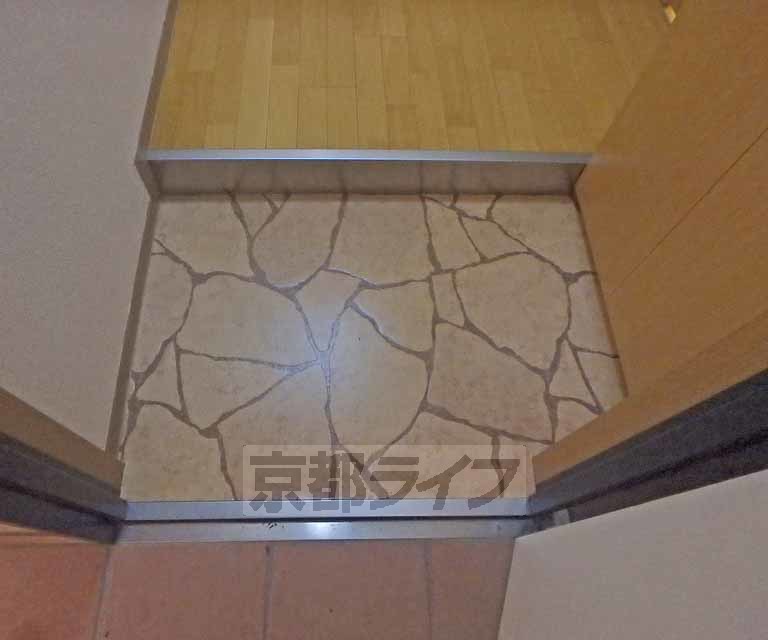 玄関　玄関です。