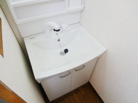 洗面設備　洗髪洗面化粧台