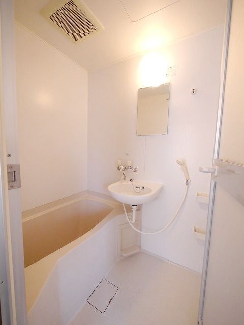 バス・シャワールーム　★お部屋探しは株式会社タウンハウジング東京まで★