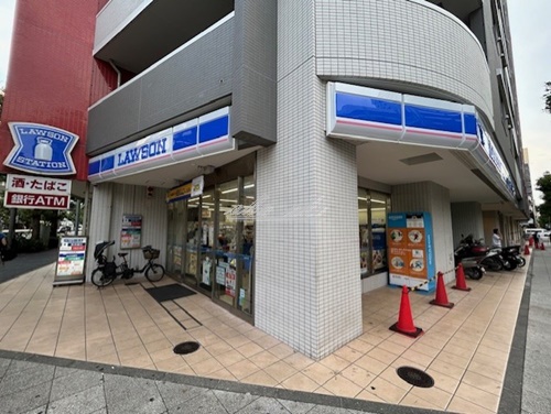 コンビニ　ローソン 横浜長者町二丁目店（コンビニ）まで191m