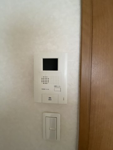 セキュリティ　モニター付きインターホン設置済みで防犯面も安心！