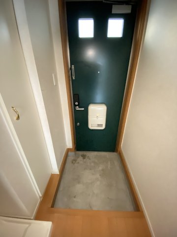 玄関　程よい大きさの玄関です