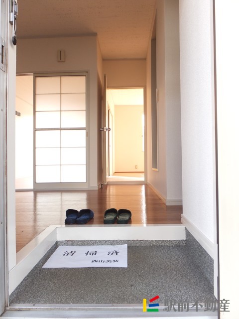 玄関　明るい玄関