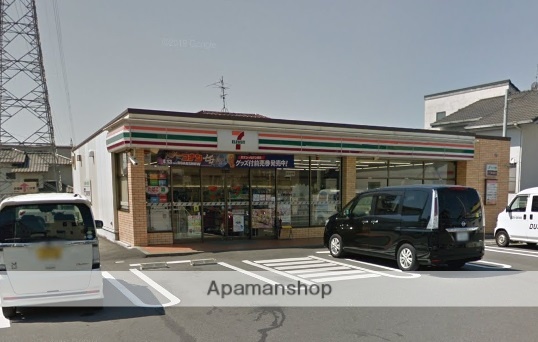 コンビニ　セブンイレブン（コンビニ）まで356m