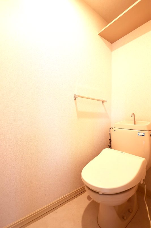 トイレ　快適で清潔な温水洗浄便座☆