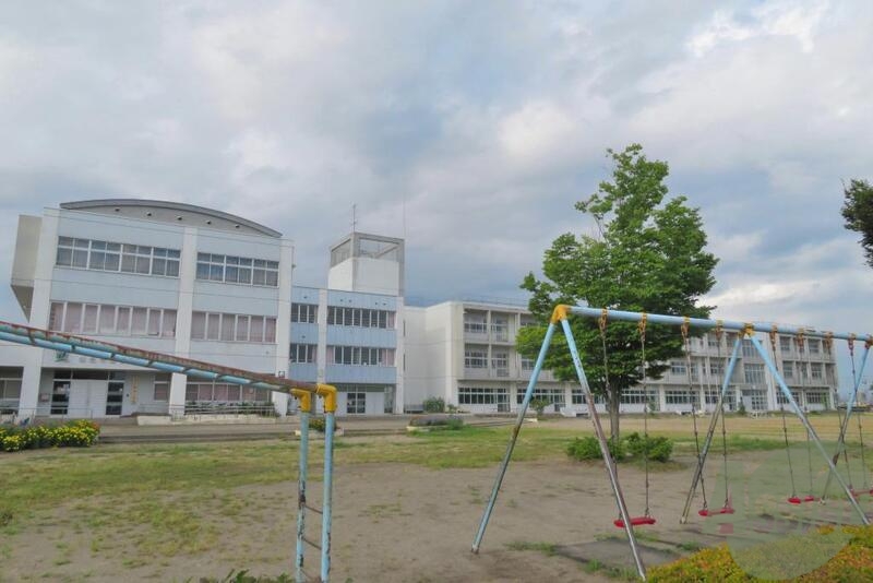 小学校　仙台市立柳生小学校（小学校）まで611m