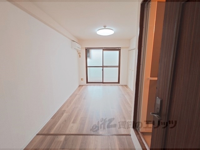 居室・リビング　洋室