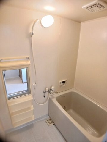 バス・シャワールーム　お風呂です
