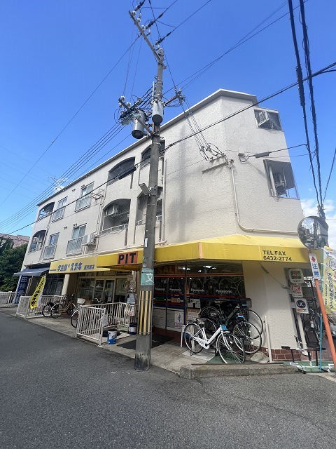 建物外観　外観は落ち着いています