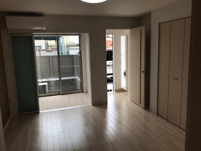 居室・リビング　リビング