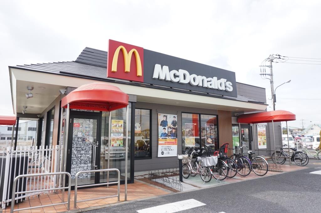その他　マクドナルド 4号線越谷店（その他）まで834m