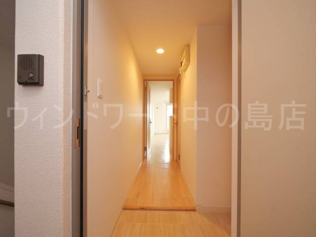 玄関　詳細は、ウィンドワード中の島店までご相談下さい。
